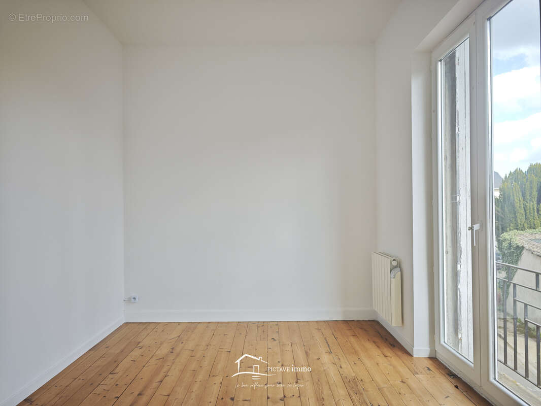 Maison 4 chambres jardin et 2 places de stationements - photo 7