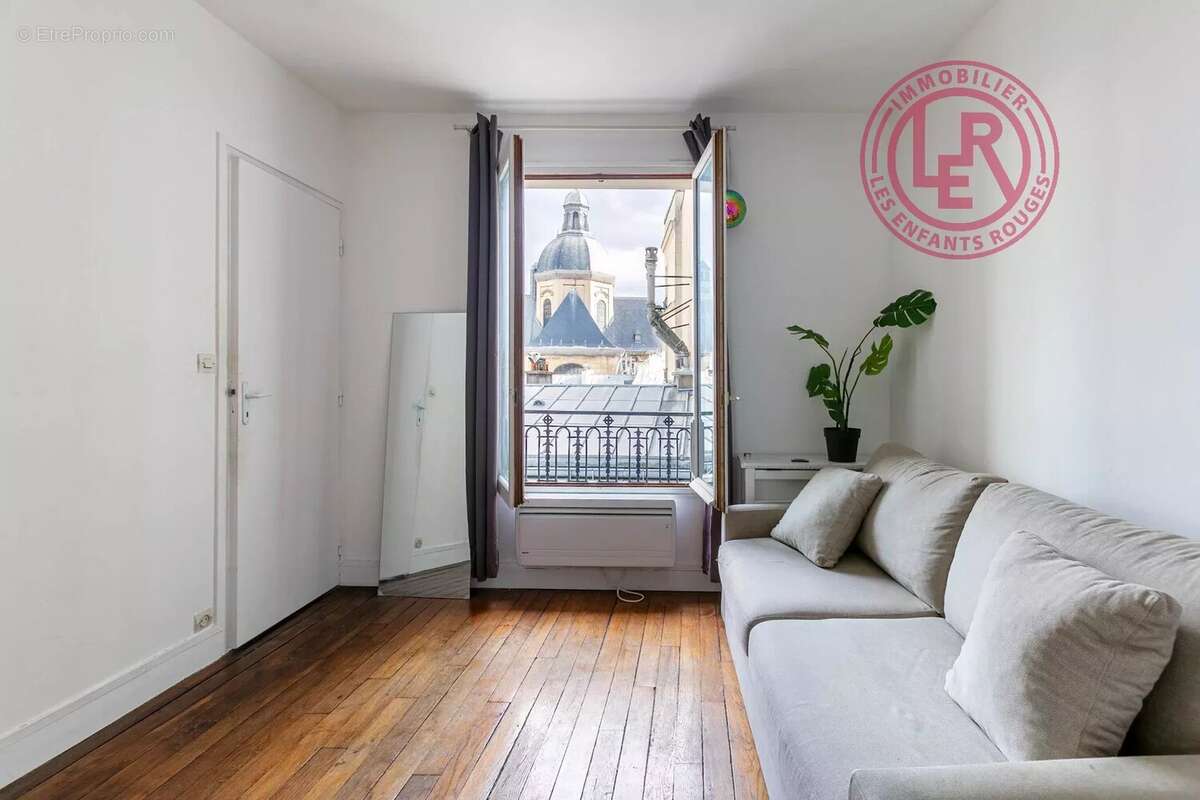Appartement à PARIS-4E