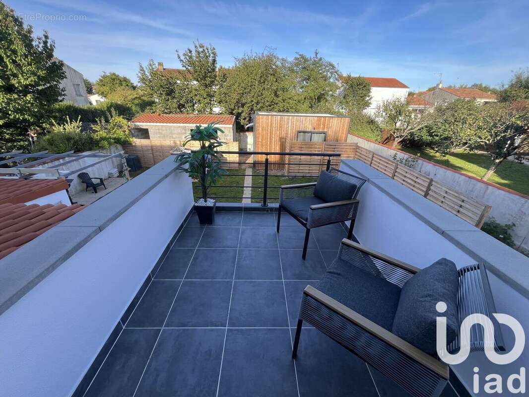 Maison 188 m² à Lagord  - photo 6