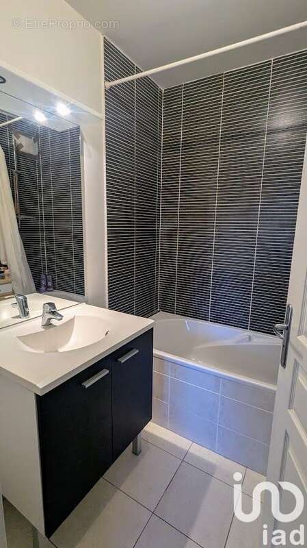 Photo 4 - Appartement à REIMS