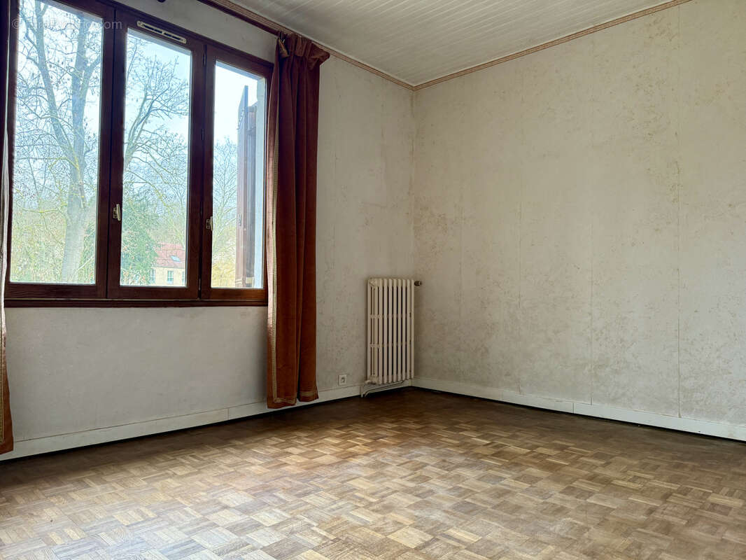 Maison à SUCY-EN-BRIE