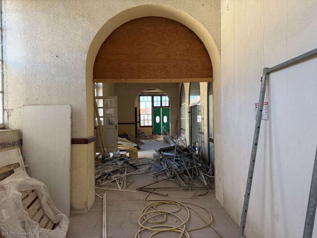 Petite Maison de Ville Rénovée Avec Projet de Rénovation Pour L'Ancienne Sous-Préfecture - photo 10
