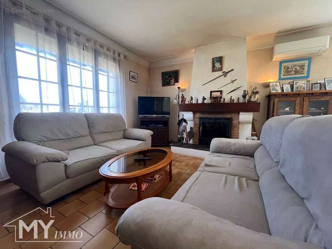 Maison à SAINT-AVIT-SAINT-NAZAIRE