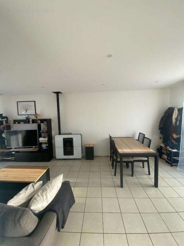 Maison à TOURVILLE-SUR-ODON