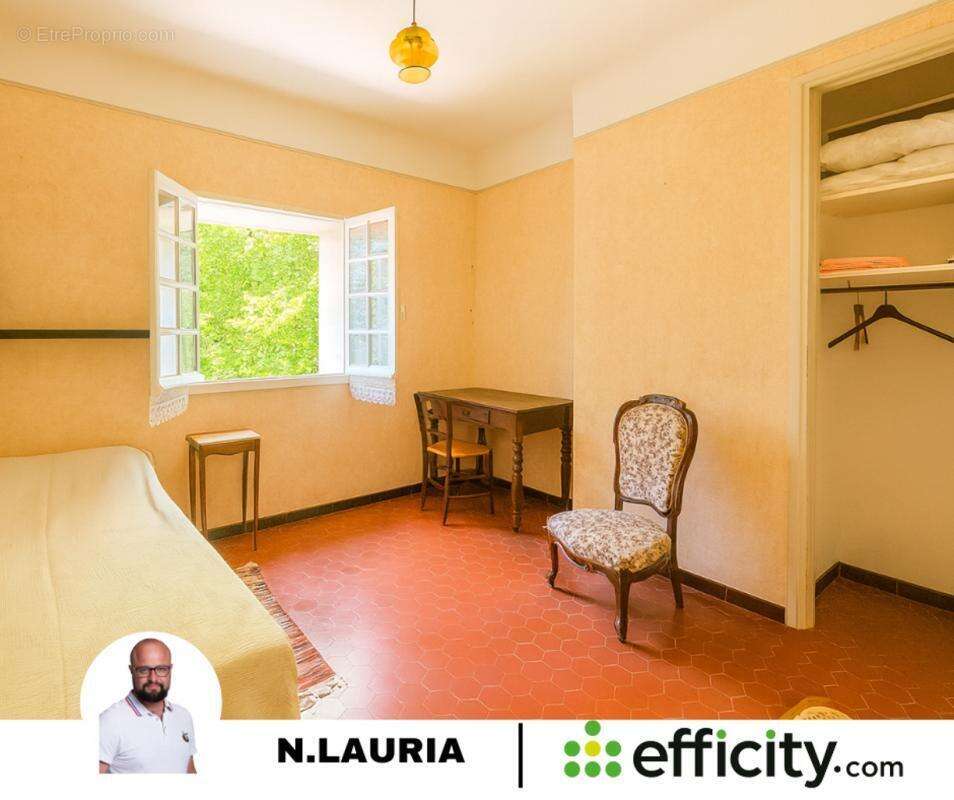 Maison à MEYRARGUES