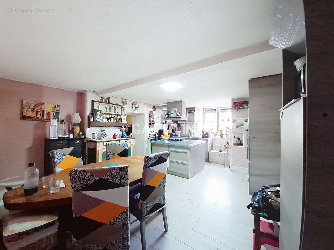 Maison de village 183 m2 - photo 10