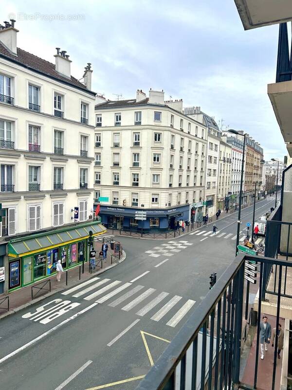 Appartement à LEVALLOIS-PERRET