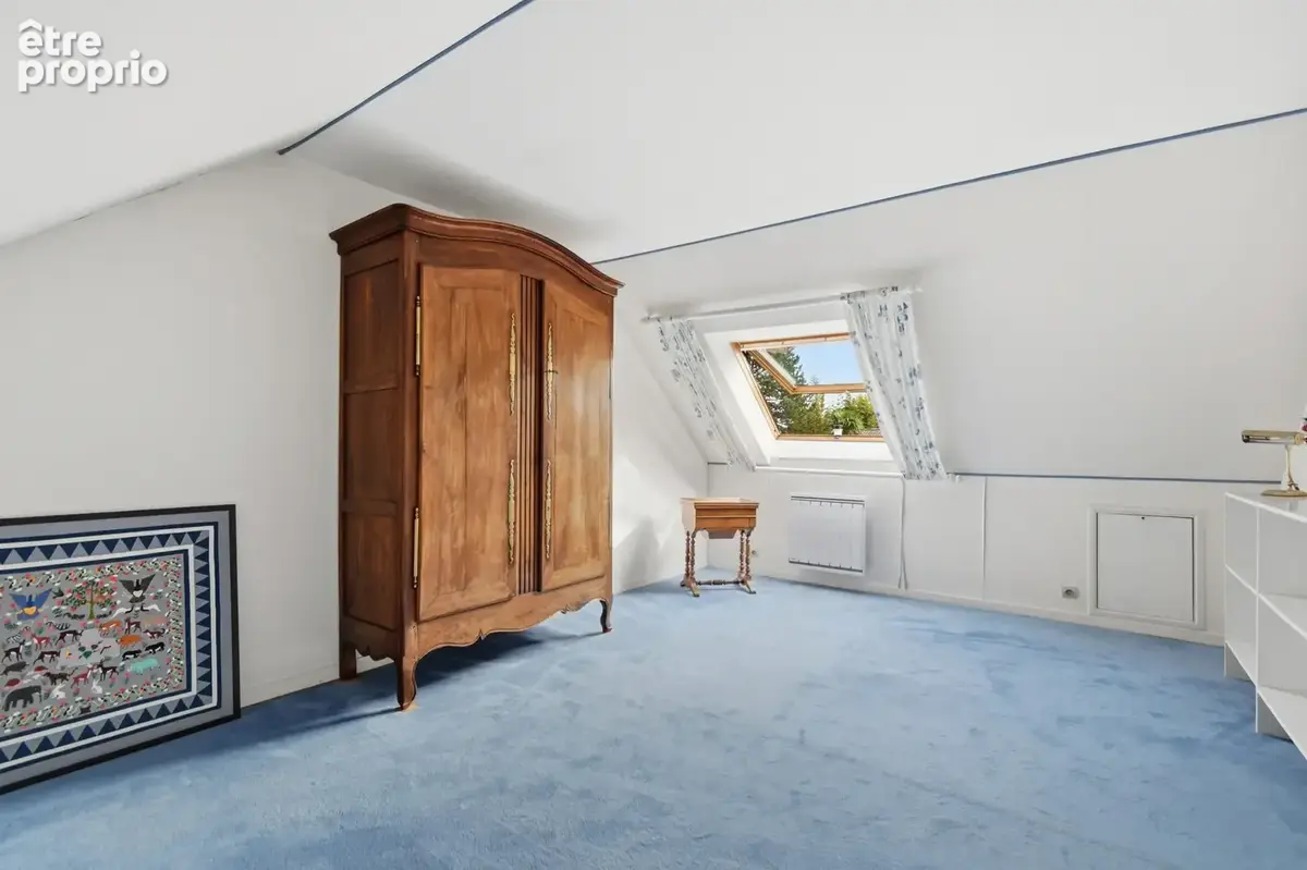 Maison familiale - 215 m2 au sol -5 ch -  jardin de plain pied - dpe d - photo 19