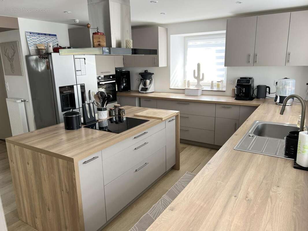 Photo 4 - Maison à ROUGEMONT-LE-CHATEAU