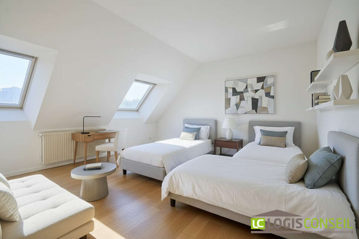 Maison à VERRIERES-LE-BUISSON