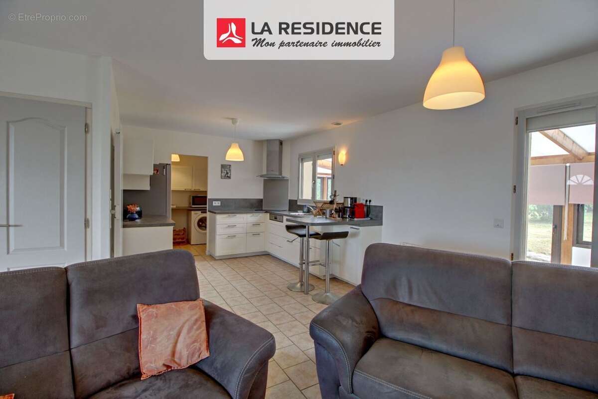 Maison à VILLERS-SUR-LE-ROULE