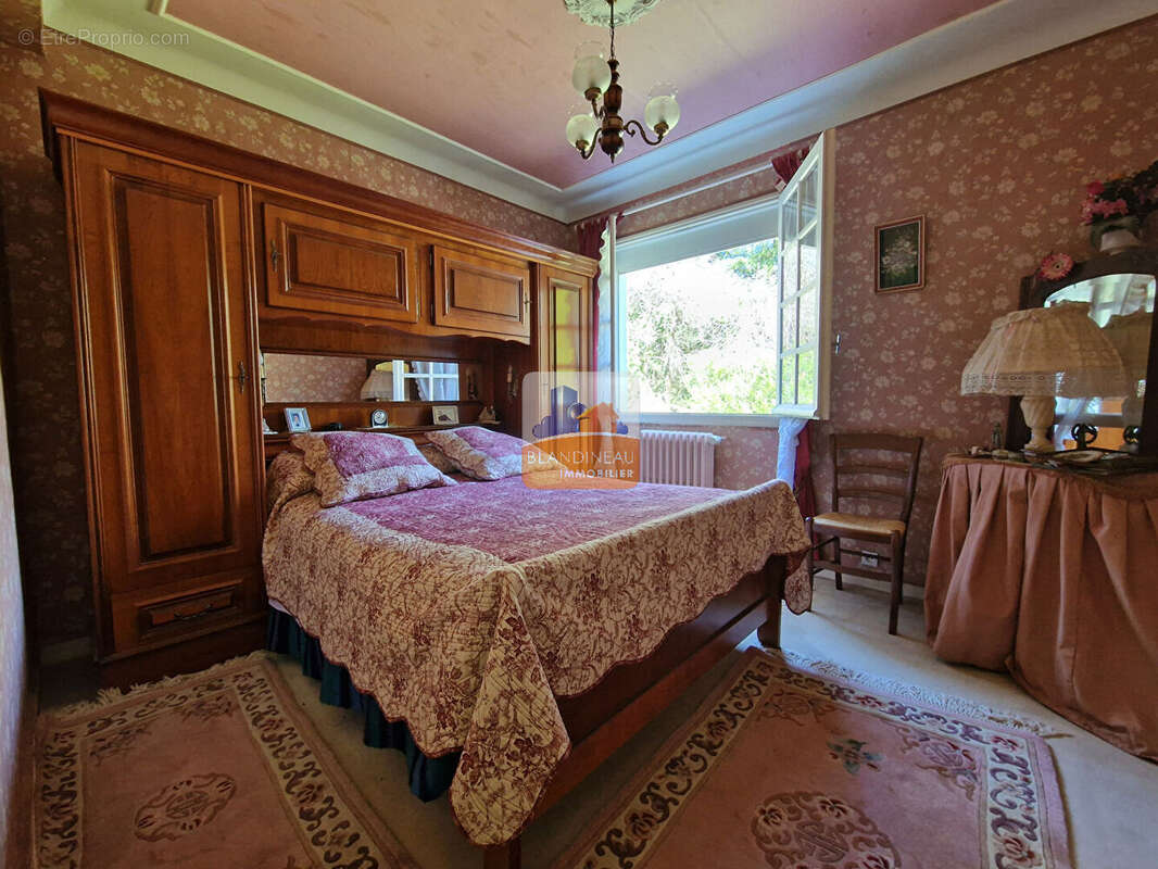 Bouguenais bourg roche ballue  maison 5 ch 167 m² - photo 8