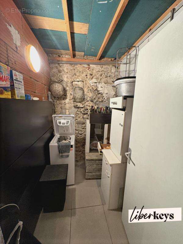 Maison T4 de 95 m² vendue louée avec terrasse de 50 m² et parking couvert - photo 11