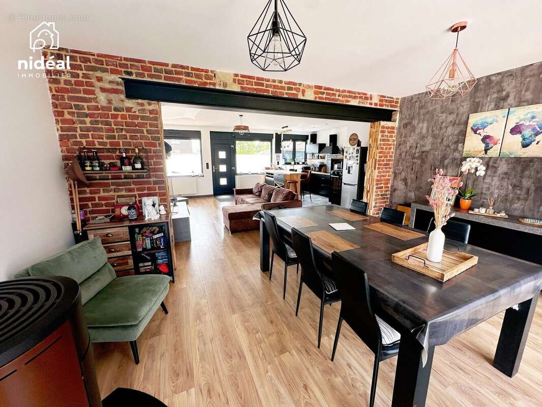Maison 130 m² à Anzin-Saint-Aubin  - photo 5