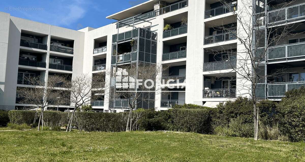 Appartement à MARSEILLE-14E