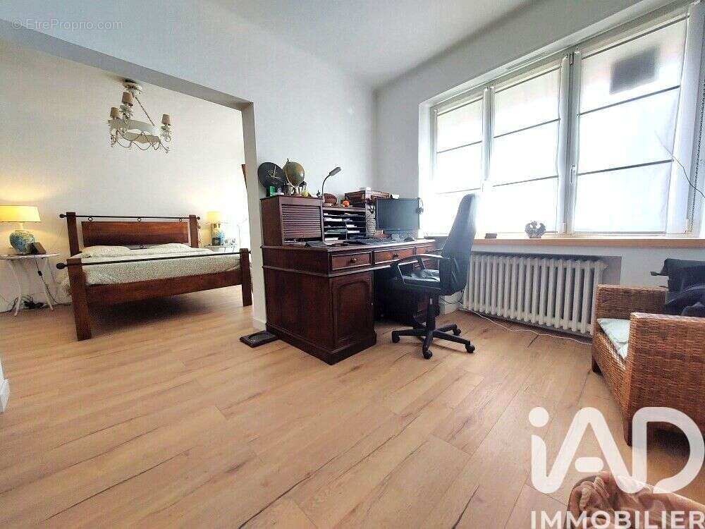 Maison 140 m² à Neufchef  - photo 2
