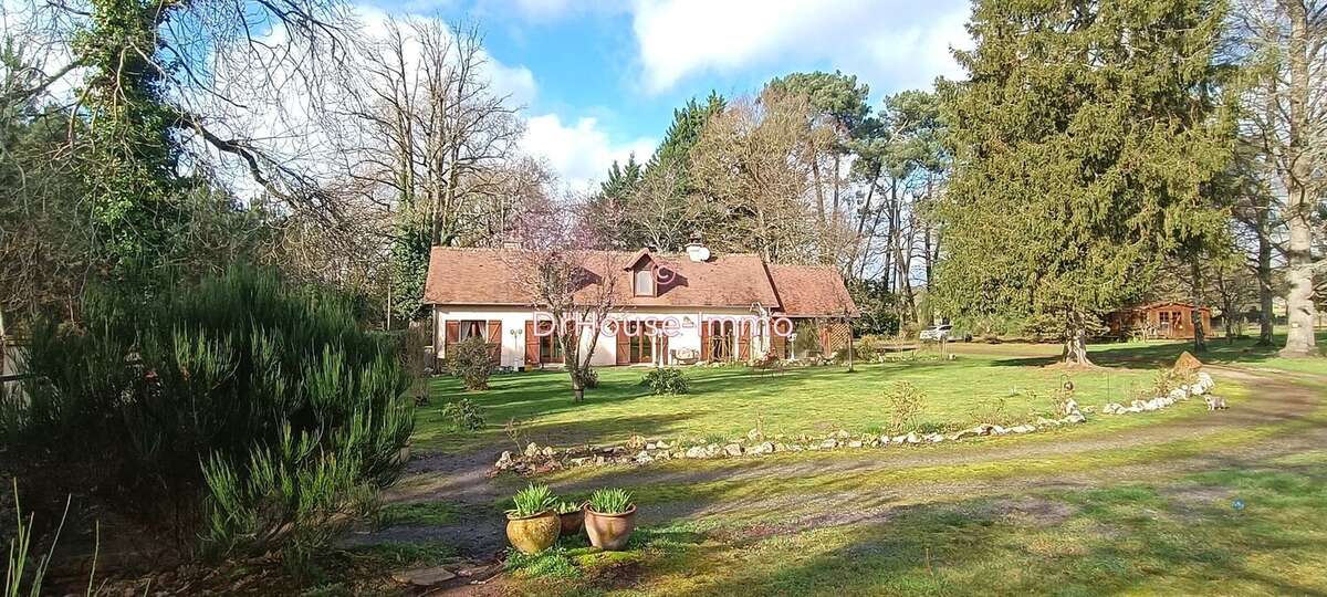 Maison à PARIGNE-L&#039;EVEQUE