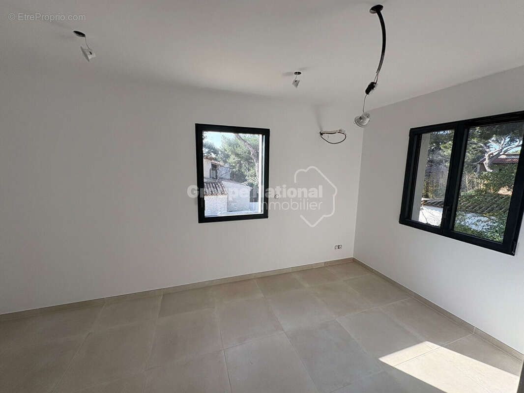 Maison à SAUSSET-LES-PINS