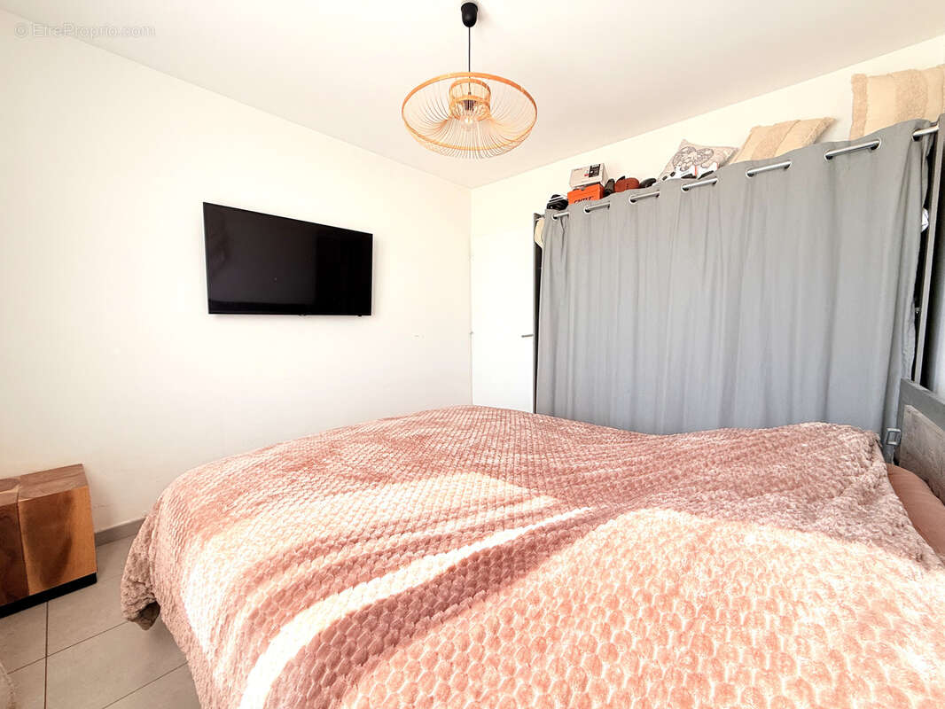 Appartement à LA VALETTE-DU-VAR