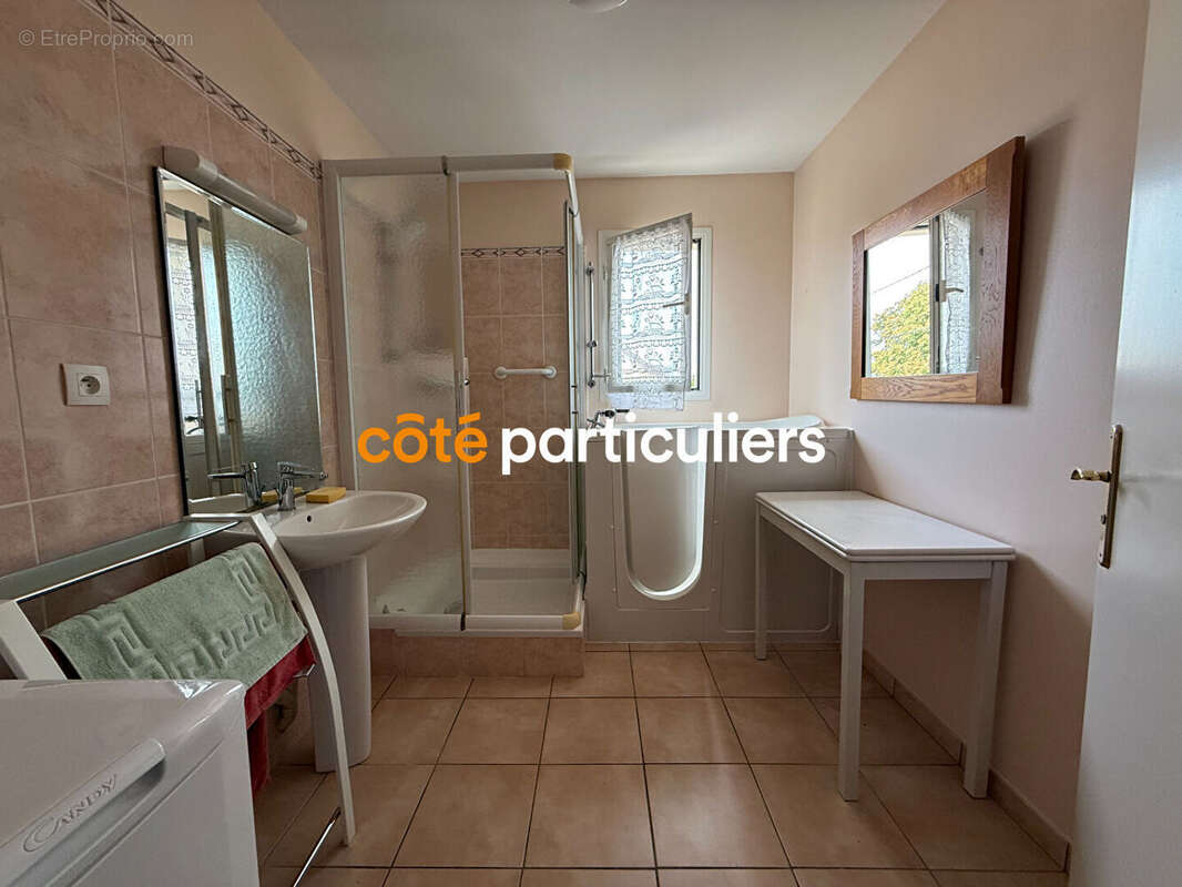 Appartement à SAINT-AMAND-MONTROND