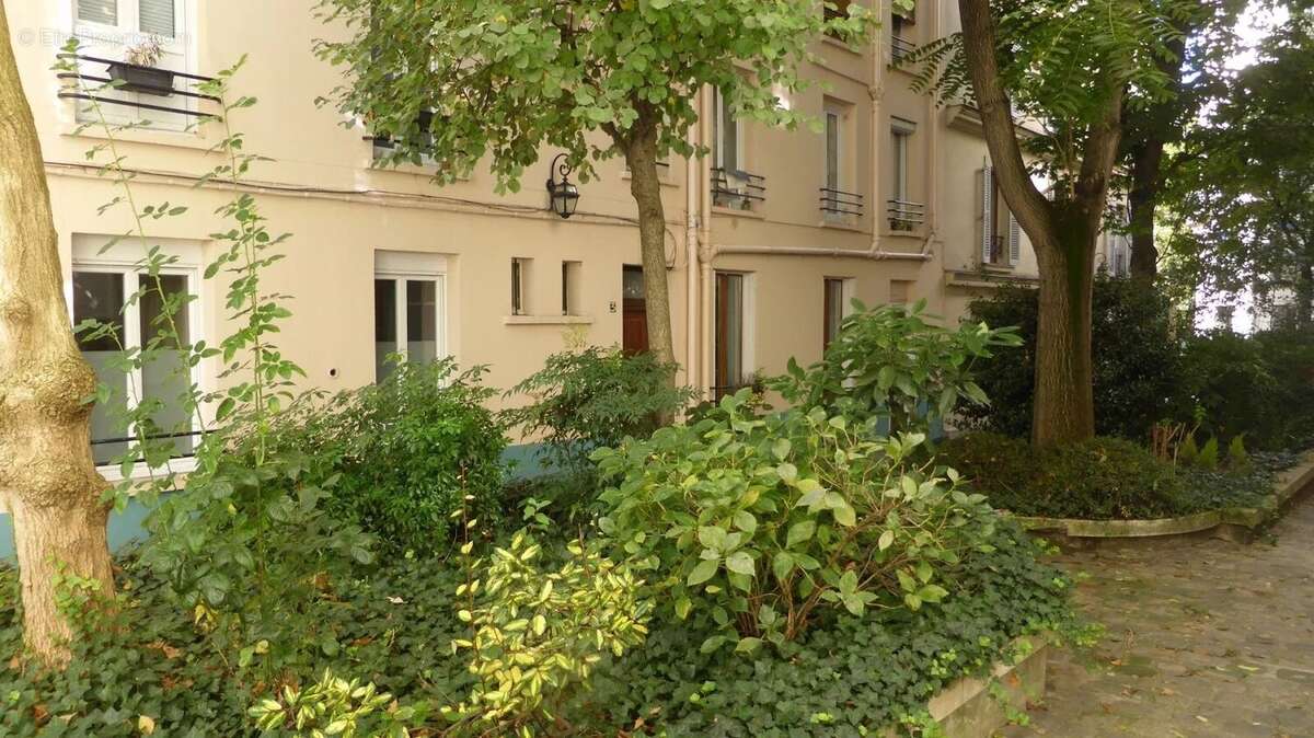 Appartement à PARIS-19E