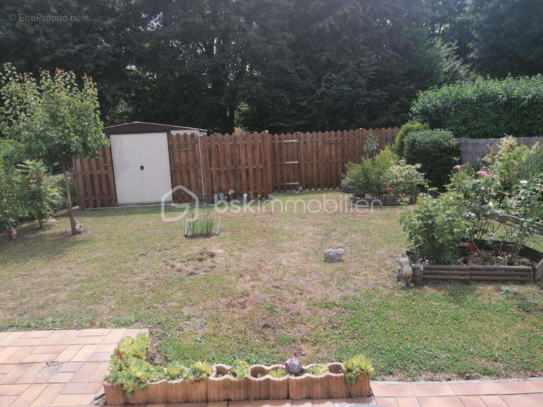 Appartement à COMBS-LA-VILLE