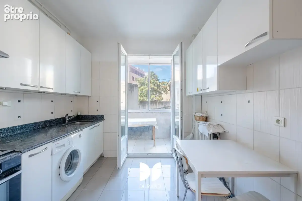 Appartement - le rouet - 13008 marseille - photo 5