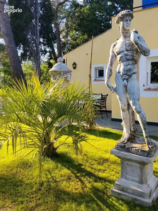 Maison rénovée avec jardin et piscine - photo 14