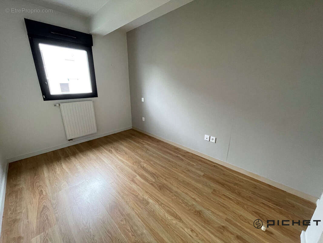 Appartement Lons 4 pièce(s) 82 m2 - photo 8