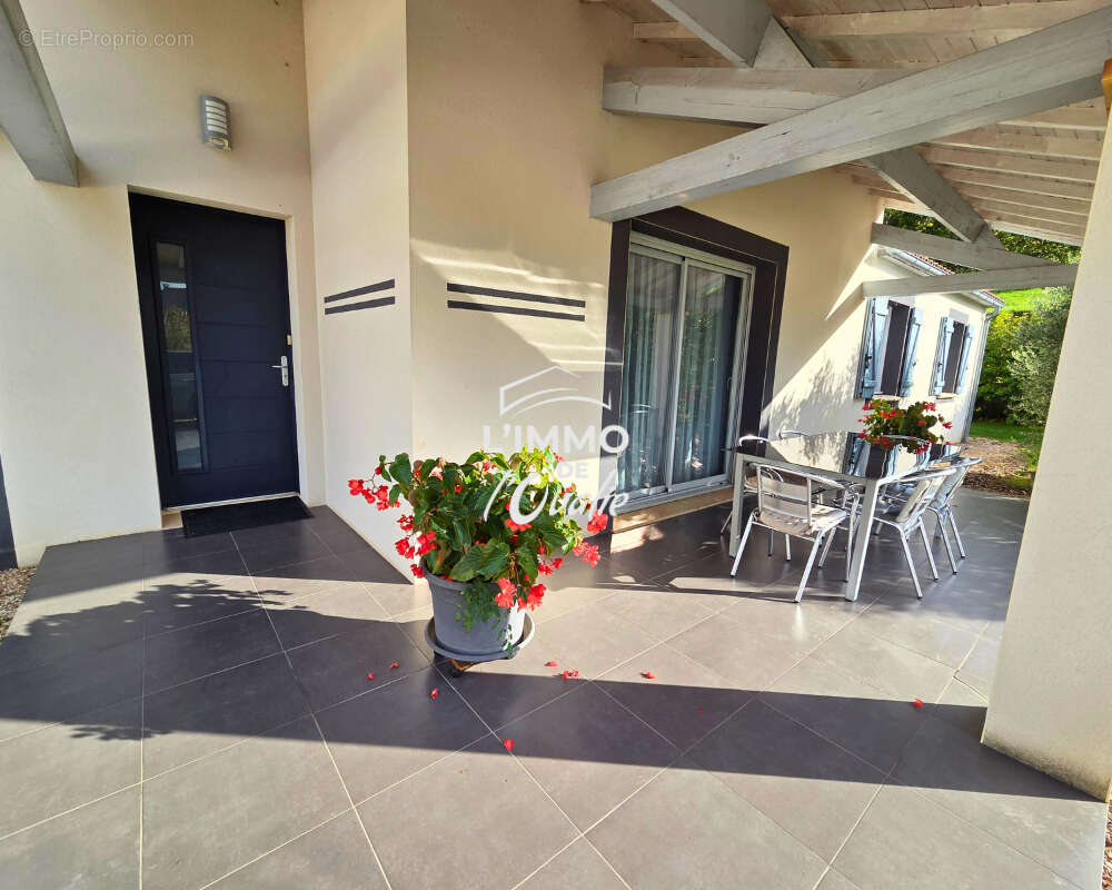 Maison à SAINT-CERE