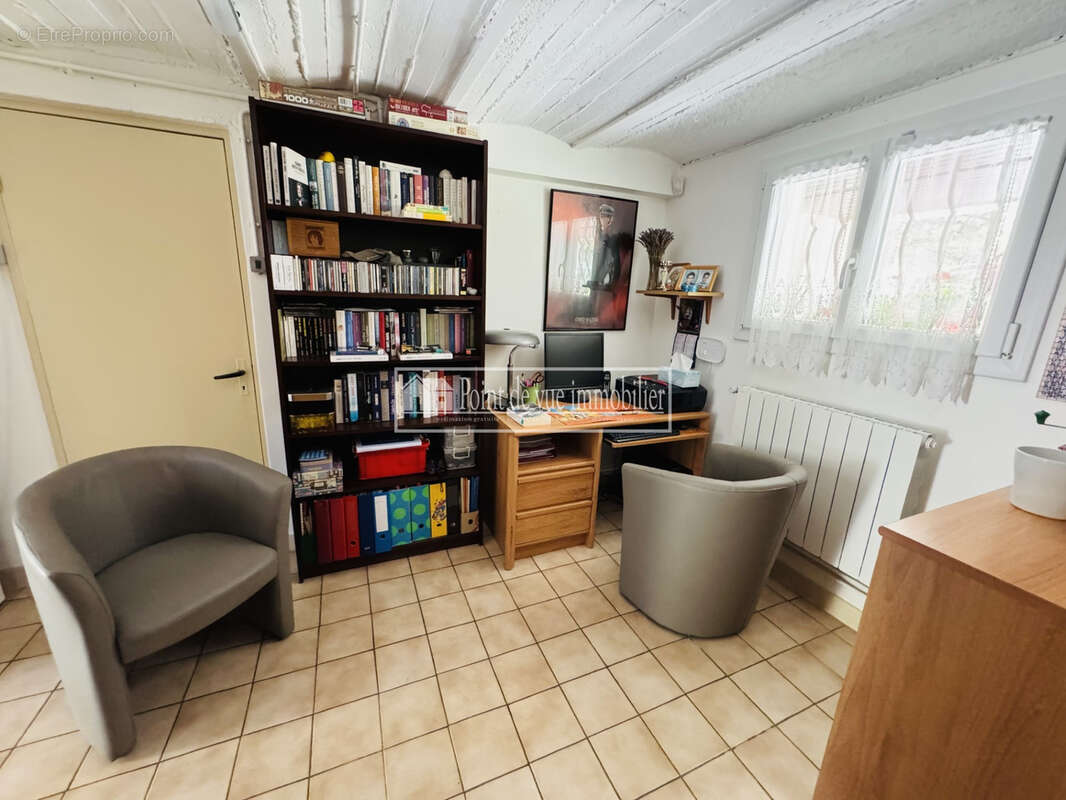 Maison à SAVIGNY-SUR-ORGE