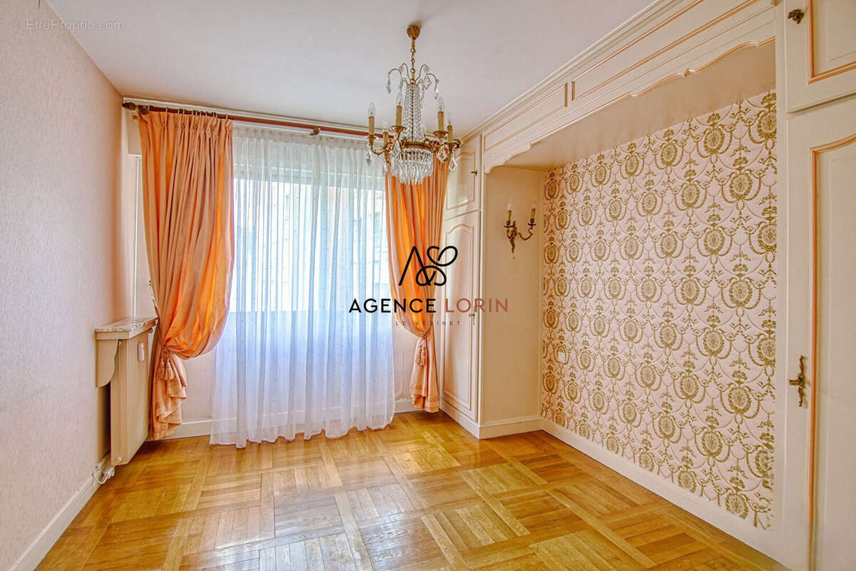 Appartement à LE VESINET