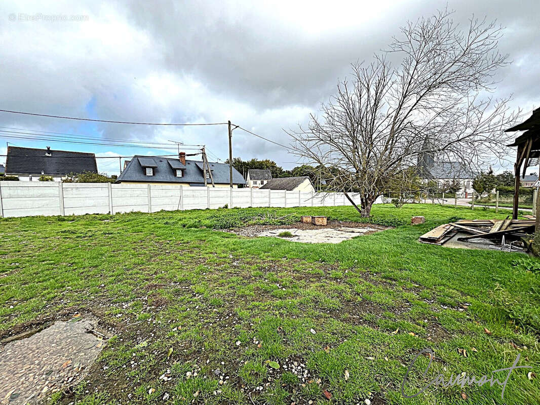 Terrain à VATTETOT-SOUS-BEAUMONT