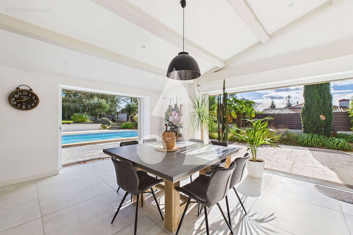 Maison à LA FERRIERE