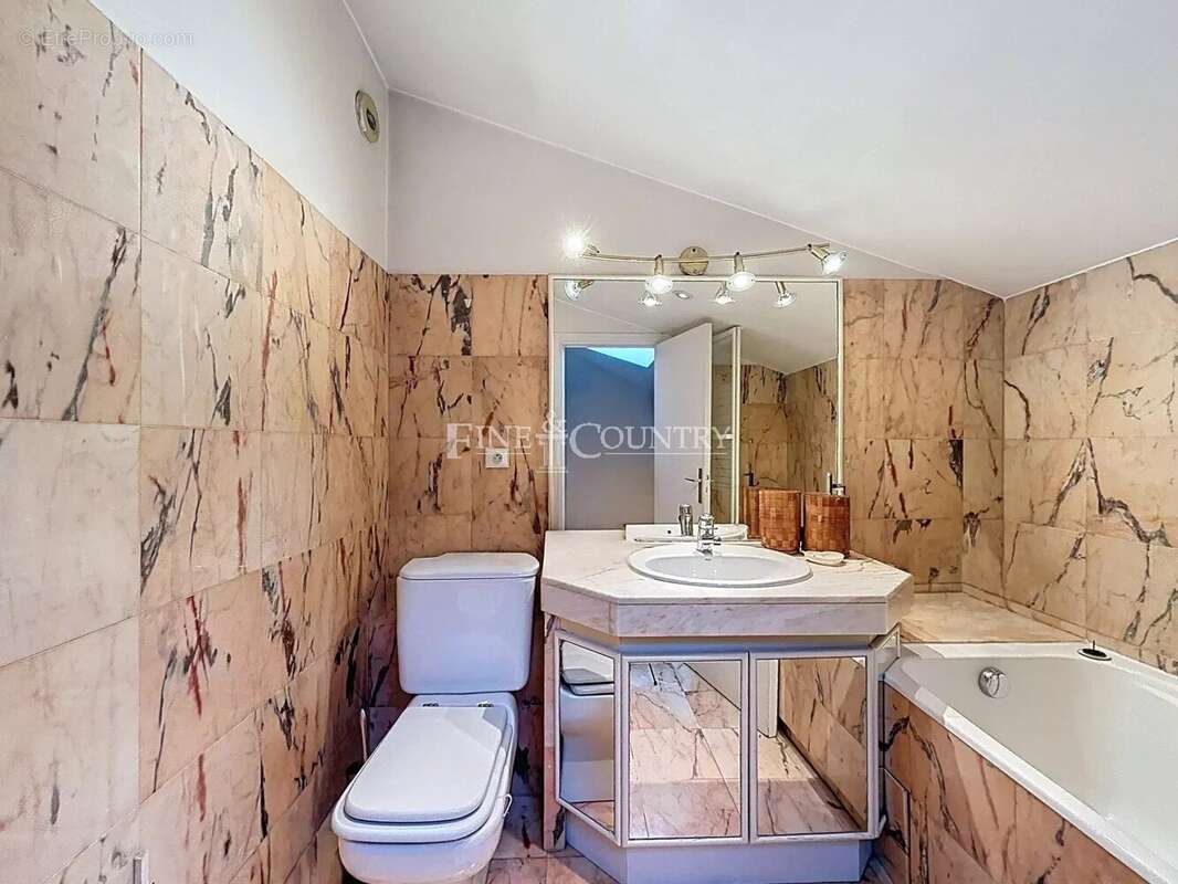 Vente Appartement 4 pièces avec terrasse - photo 19