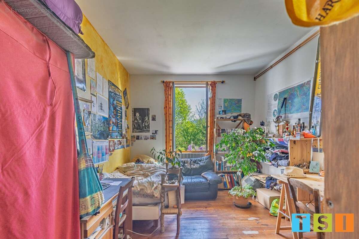 Maison à LA BASTIDE-DU-SALAT