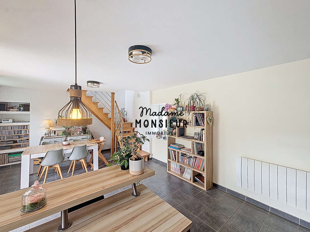 Maison à SAINT-SAVIN