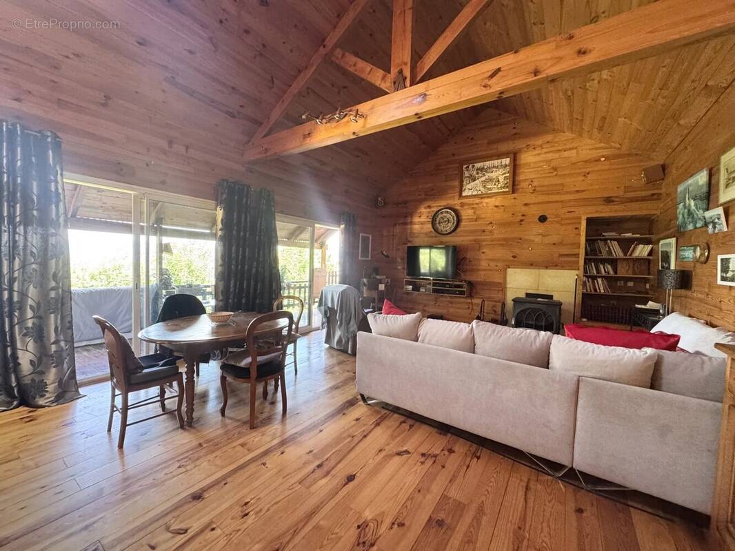 Appartement à LUCERAM