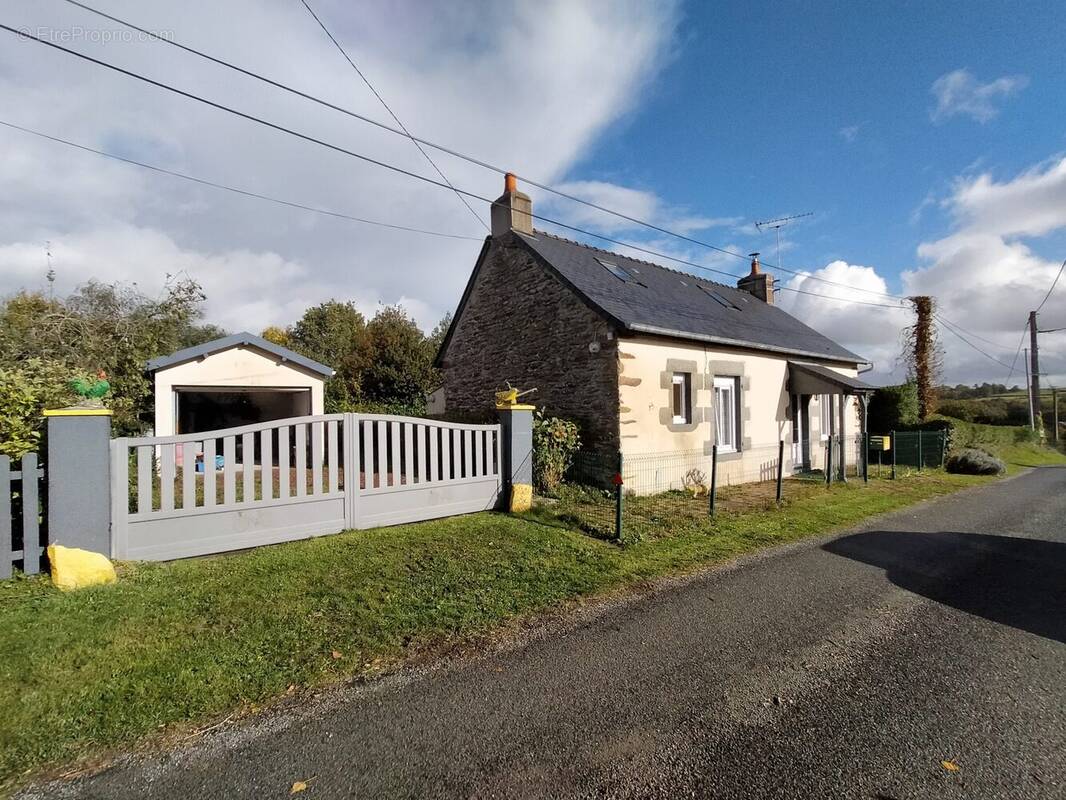 maison de campagne à vendre Averton 53700 - Maison à AVERTON