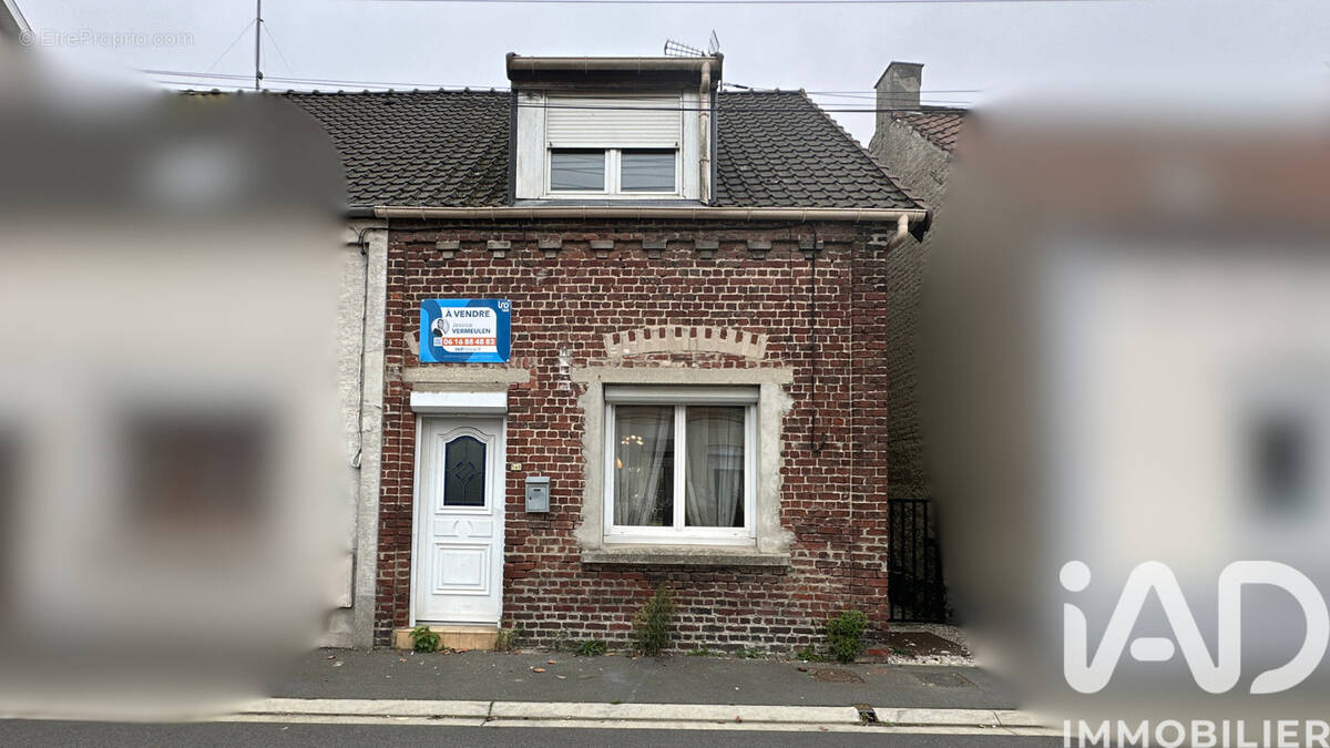 Photo 1 - Maison à ISBERGUES