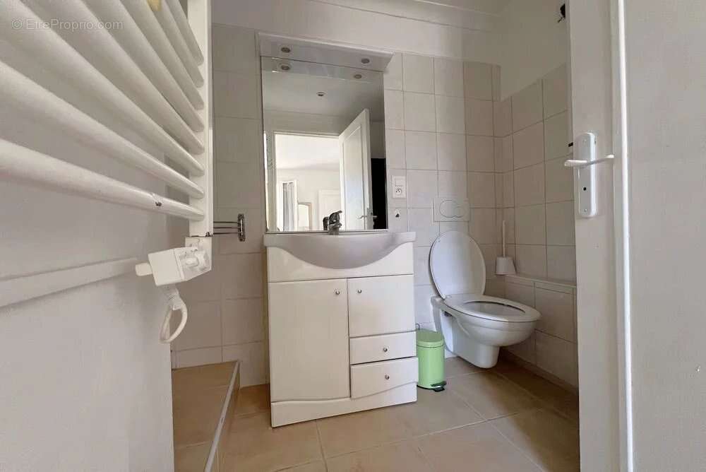 Appartement à MONTAUROUX