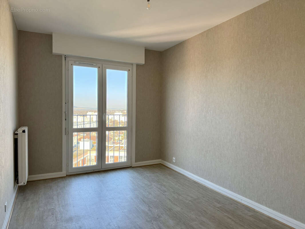 Appartement à SAINT-ANDRE-LES-VERGERS