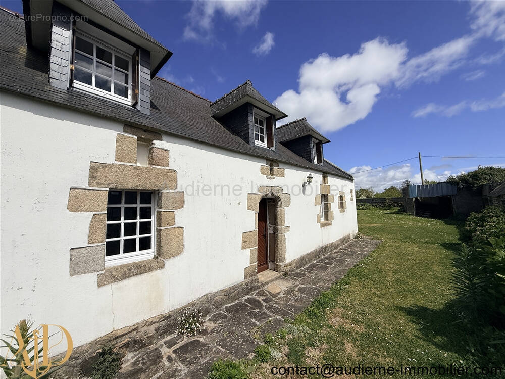 Maison à AUDIERNE