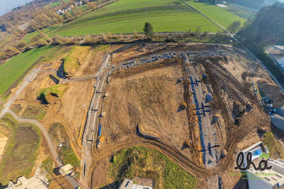Terrain à MONTIGNY-LES-METZ