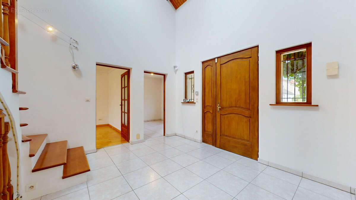 Maison à MACHEREN