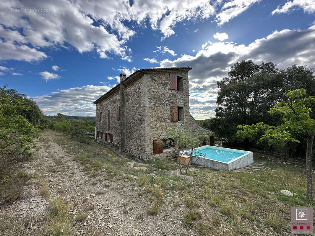 Maison à DURFORT-ET-SAINT-MARTIN-DE-SOSSENAC