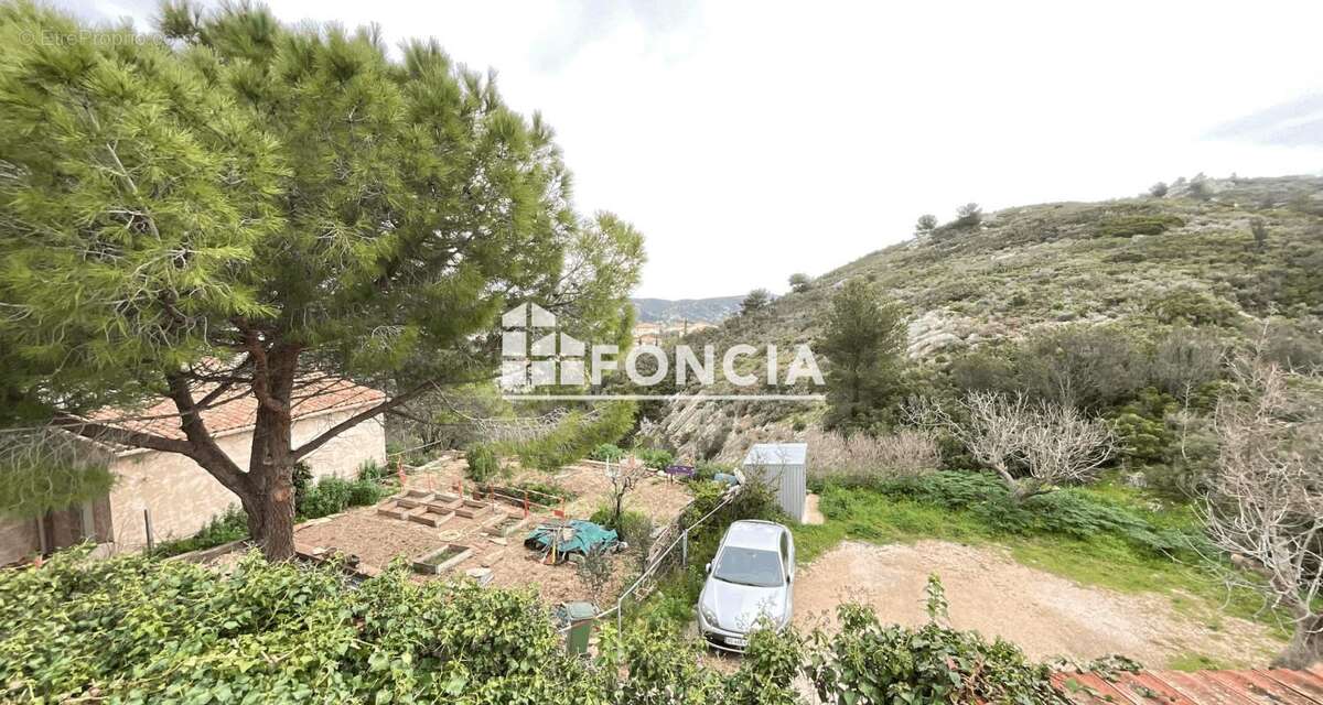 Appartement à LE ROVE