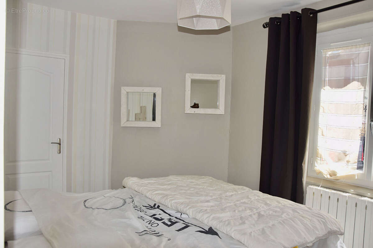 Maison à CHALETTE-SUR-LOING