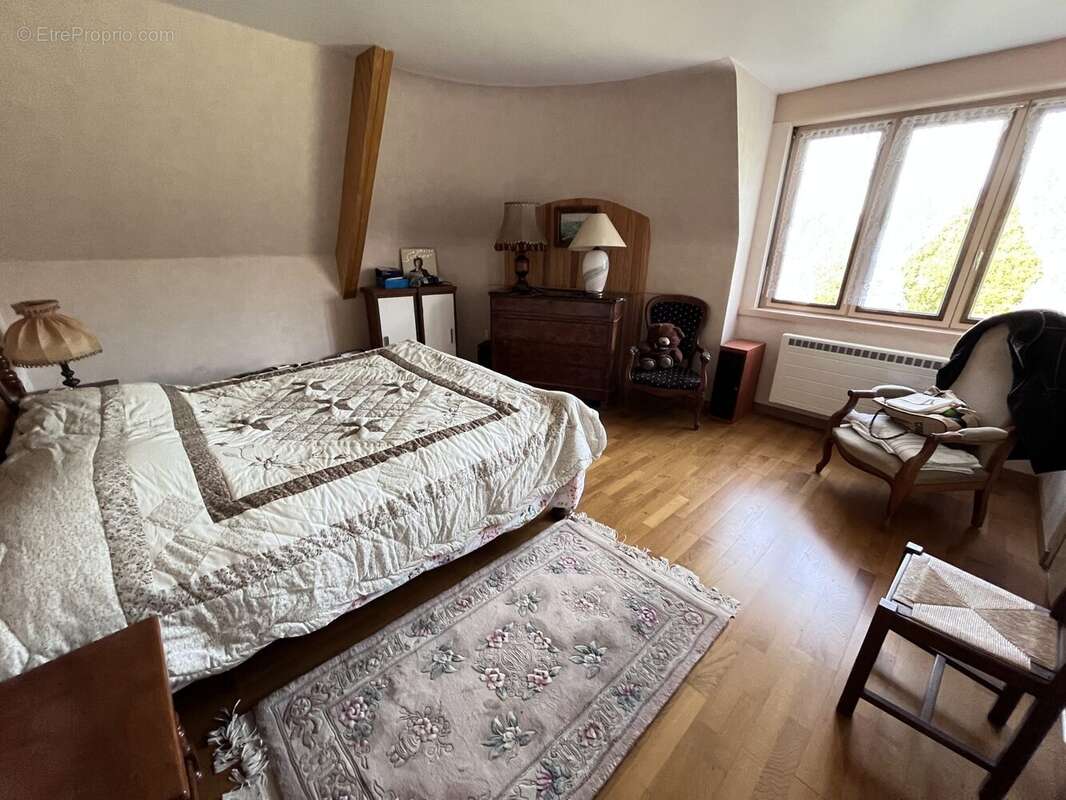Chambre 3 - Maison à YDES