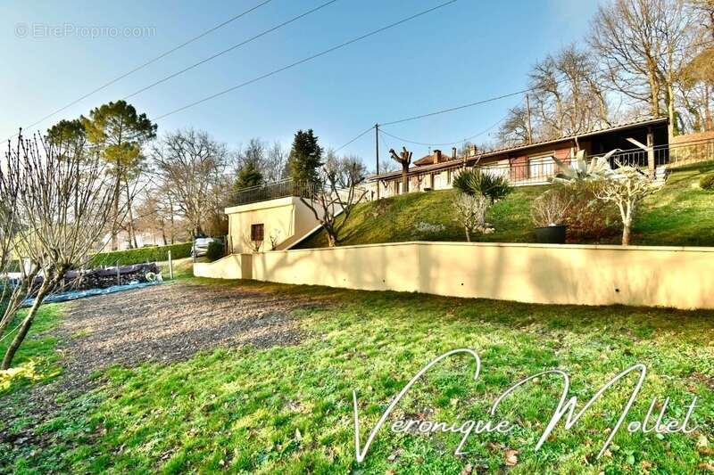 Maison à LIGNAN-DE-BORDEAUX